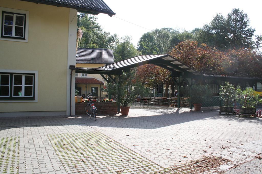 Gasthaus Überfuhr Elsbethen Exterior foto